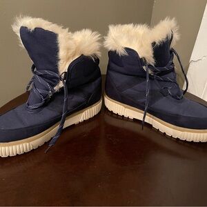 Journee collection Slope women’s winter boots